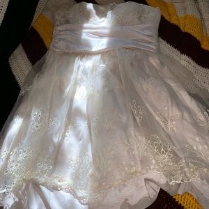 Cute off white dress